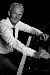 pianoles pianolessen leren piano spelen online met Cor